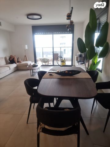 הרב שאולי 17