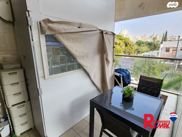 דירה, יצחק רבין 24, קרית רבין, חולון