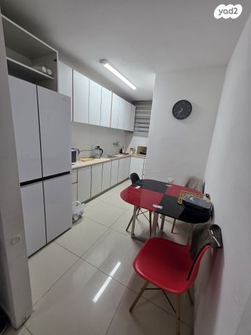 דירה, ז'בוטינסקי, מוצקין הותיקה, קרית מוצקין