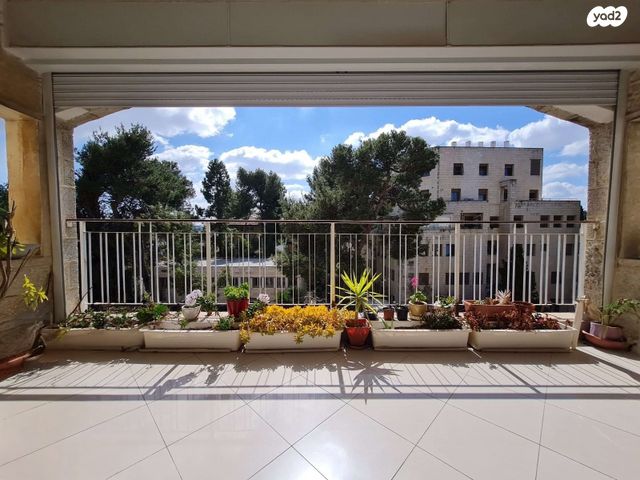 דירה, דוד אלרואי 3, קטמון הישנה, ירושלים