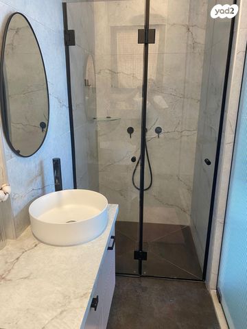 גג/ פנטהאוז, יצחק שמיר 9, נווה שרון / שער העיר, נתיבות