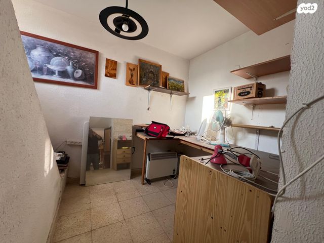 דירה, אנוסי משהד 19, ארמון הנציב, תלפיות מזרח, ירושלים