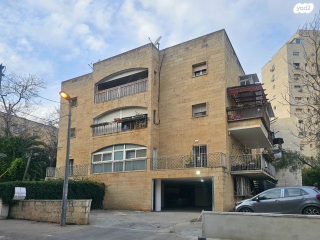 דירה, דוד אלרואי 3, קטמון הישנה, ירושלים