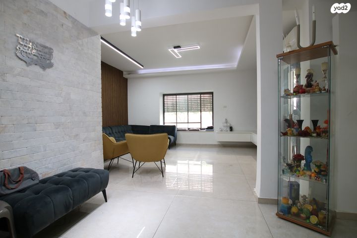 דו משפחתי, ורד, מוצקין הותיקה, קרית מוצקין