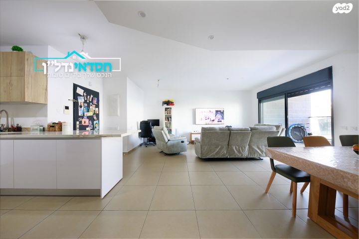 דירה, הנמל, נאות רבין, יבנה