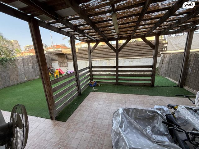 דירת גן, תקומה, קרית מנחם בגין, נתיבות