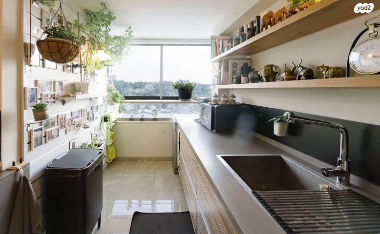 גג/ פנטהאוז, העלייה, בית שמש