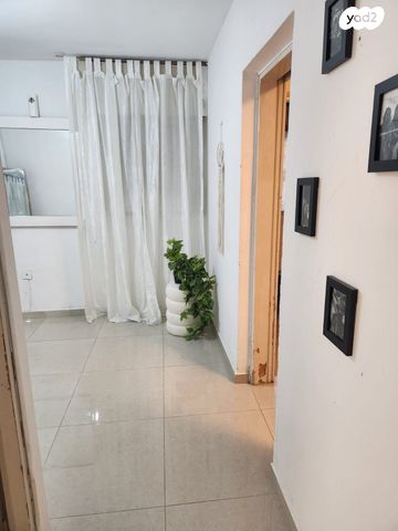 דירה, אברהם שטרן, קרית היובל, ירושלים