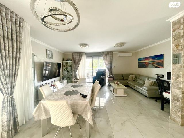 בית פרטי/ קוטג', מזכרת בתיה