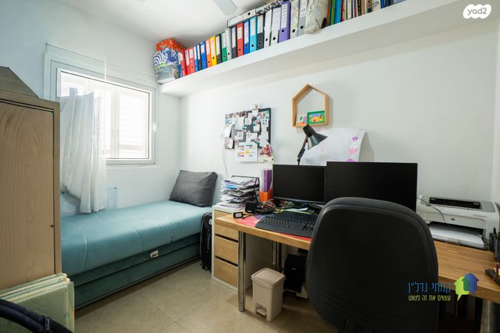 דירה, צלילי חנינא, ניר אביב, תל אביב יפו