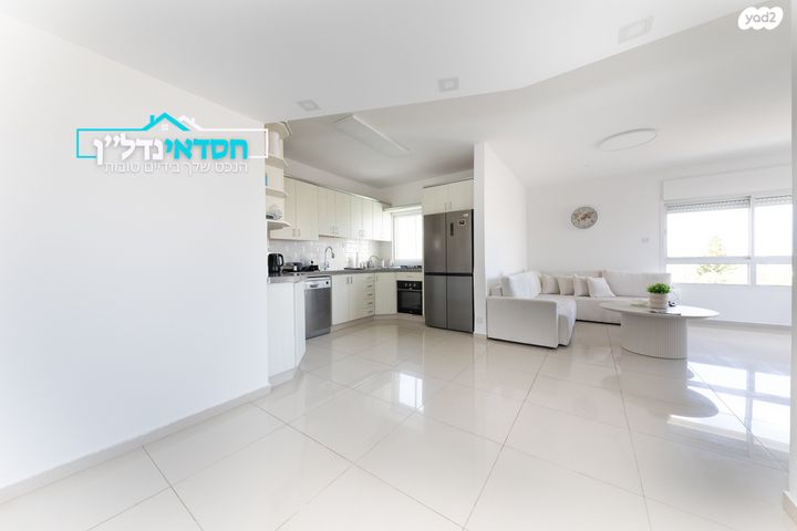 דירה, שדרות דואני, נאות בגין, לב יבנה, יבנה