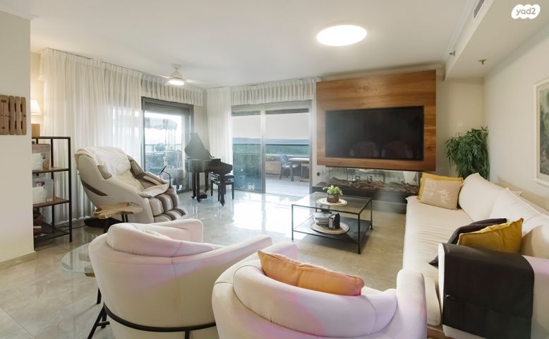 גג/ פנטהאוז, העלייה, בית שמש