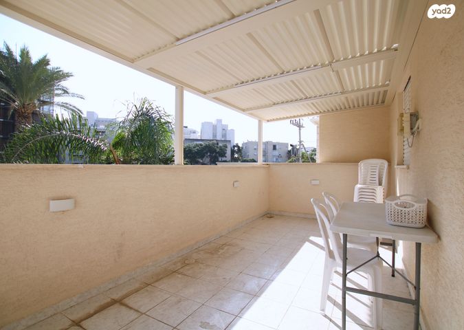 דו משפחתי, ורד, מוצקין הותיקה, קרית מוצקין