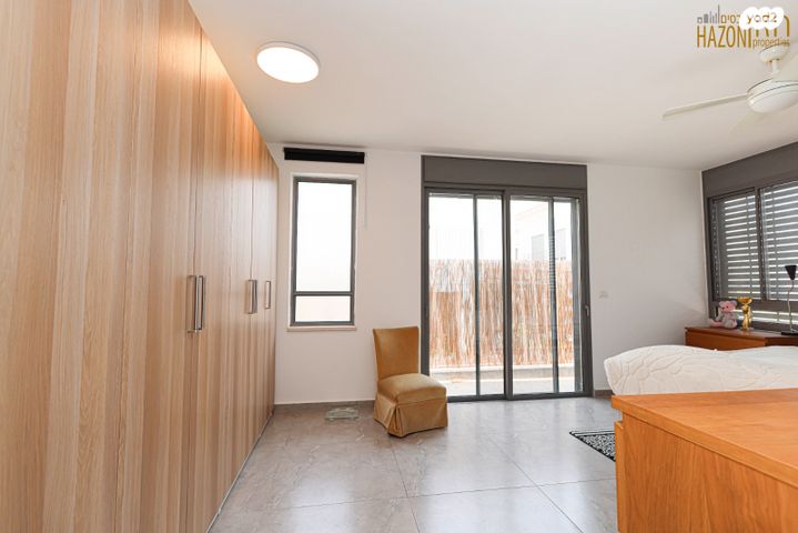 דו משפחתי, פרדס משותף, רעננה