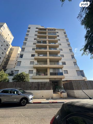 דירה, נחל פרת 5, חדרה