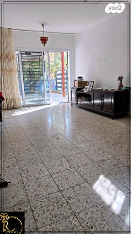 דירת גן, הנחלים, הנחלים, מעלה אדומים