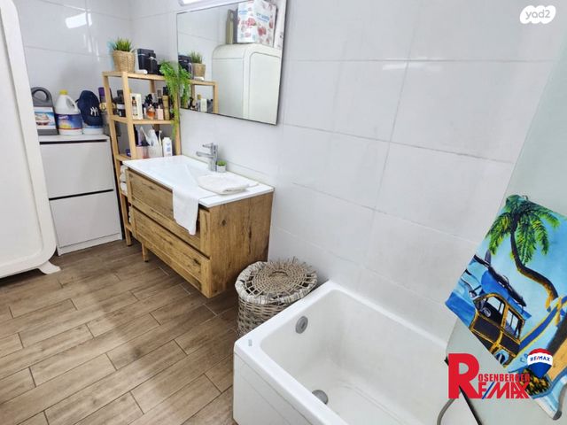 דירה, האורגים 16, הנביאים, בת ים