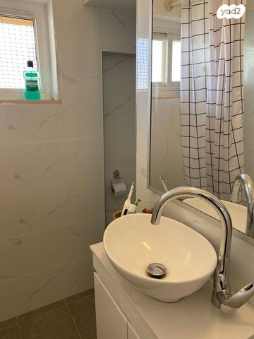 דירה, שמעוני 9, שכונה ב', באר שבע