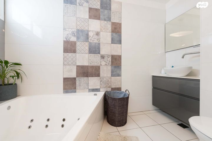 דירה, הכבאים 19, נווה יהושע, ערמונים, רמת גן