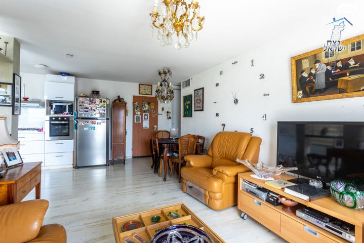 דירה, המחתרות 13, ארמון הנציב, תלפיות מזרח, ירושלים