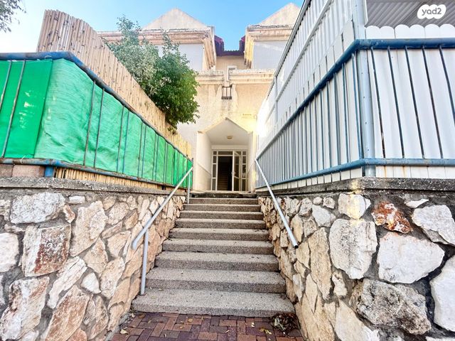 דופלקס, שדרות בית הכרם 31, הגליל, כרמיאל