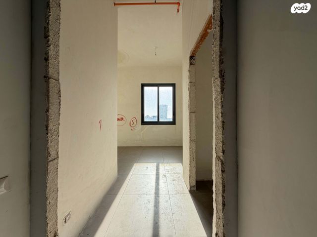 גג/ פנטהאוז, עיר ימים, נתניה