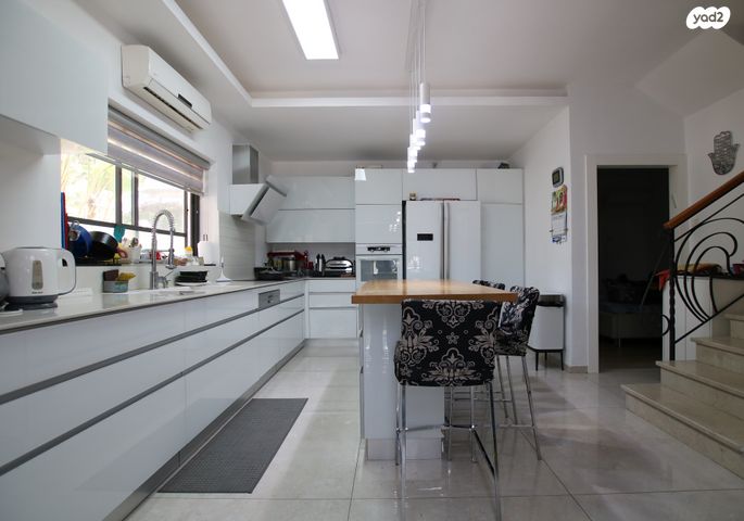 דו משפחתי, ורד, מוצקין הותיקה, קרית מוצקין