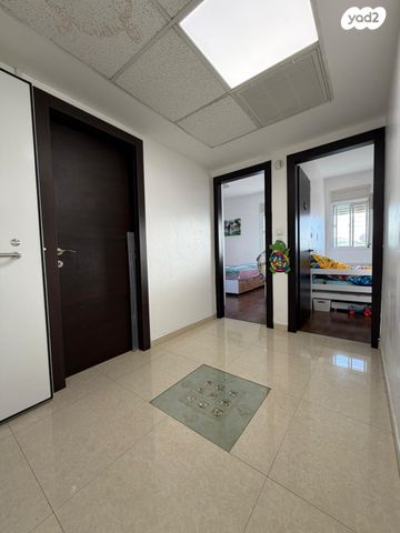 דירה, הר טוב 18, בית שמש