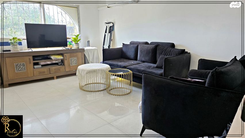 בית פרטי/ קוטג', השופר, כלי שיר, מעלה אדומים