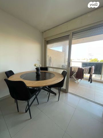 דירה, דימונה