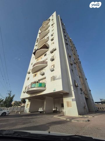 דירה, דרך השלום 56, שכונה ג', באר שבע