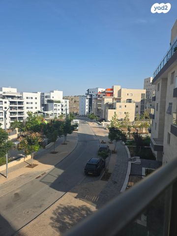 דירה, משה שרת, מורשת, מודיעין מכבים רעות