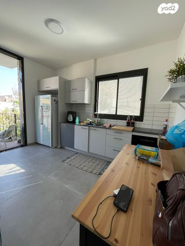 דירה, מטלון 80, נווה שאנן, תל אביב יפו