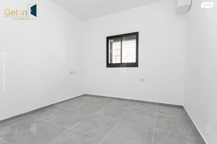 דירה, עמירם חרלף, אחוזה, חיפה