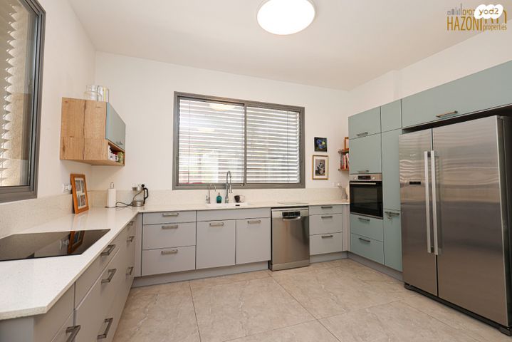 דו משפחתי, פרדס משותף, רעננה