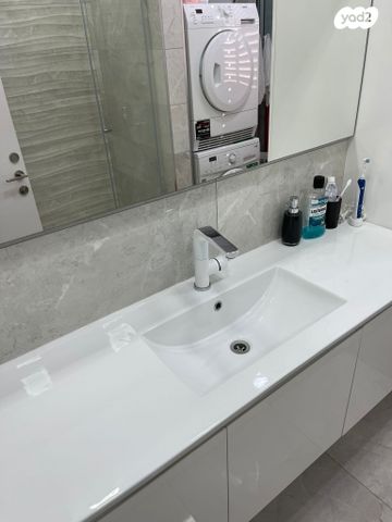 דירה, קיבוץ גלויות 14, רסקו ב', חולון