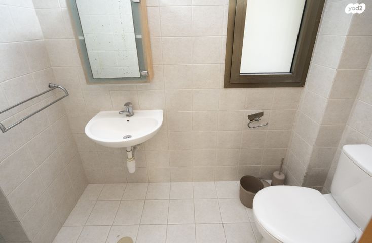 דירה, אביב, הרצליה הירוקה, נווה עובד, הרצליה