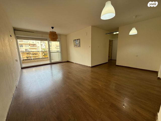 דירה, נאות אשלים, ראשון לציון