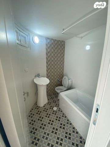 דירה, כינרת, הדר עליון, חיפה