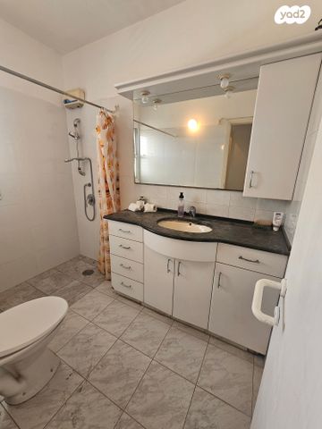 דירה, שדרות העצמאות, הגבול רוטשילד, בת ים