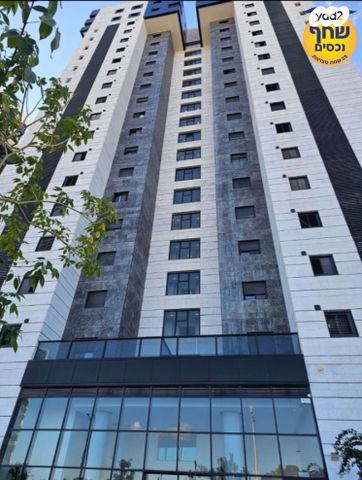 דירה, חיים הרצוג, 1201, הוד השרון