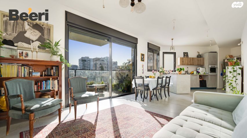 דירה, השר משה, נגבה, רמת גן