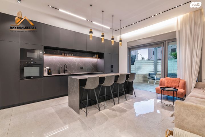 דירת גן, הנחשול, נאות רבין, יבנה