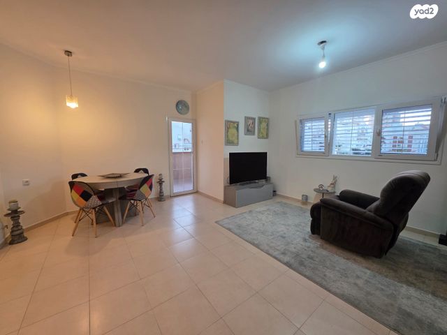 דירה, אברהם מאפו 10, נווה זאב, נאות אילן, באר שבע