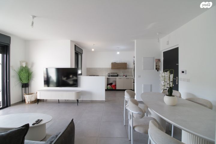 דירה, מורשת, מודיעין מכבים רעות