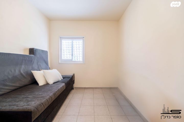 דירה, סמטת היסמין, נווה יהושע, ערמונים, רמת גן