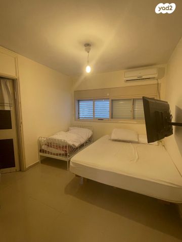 דירה, צוקרמן 11, נווה אליעזר וכפר שלם מזרח, תל אביב יפו