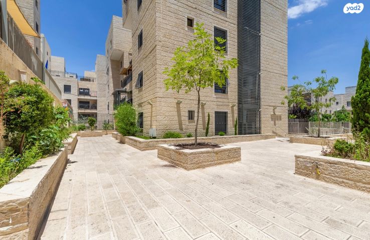 דירה, חומת שמואל, הר חומה, ירושלים