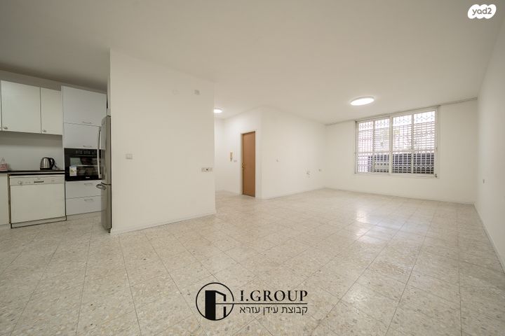 דירה, הקוצרים, הרצליה