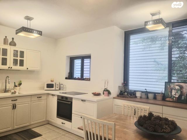 דירה, ארלוזורוב, כפר סבא